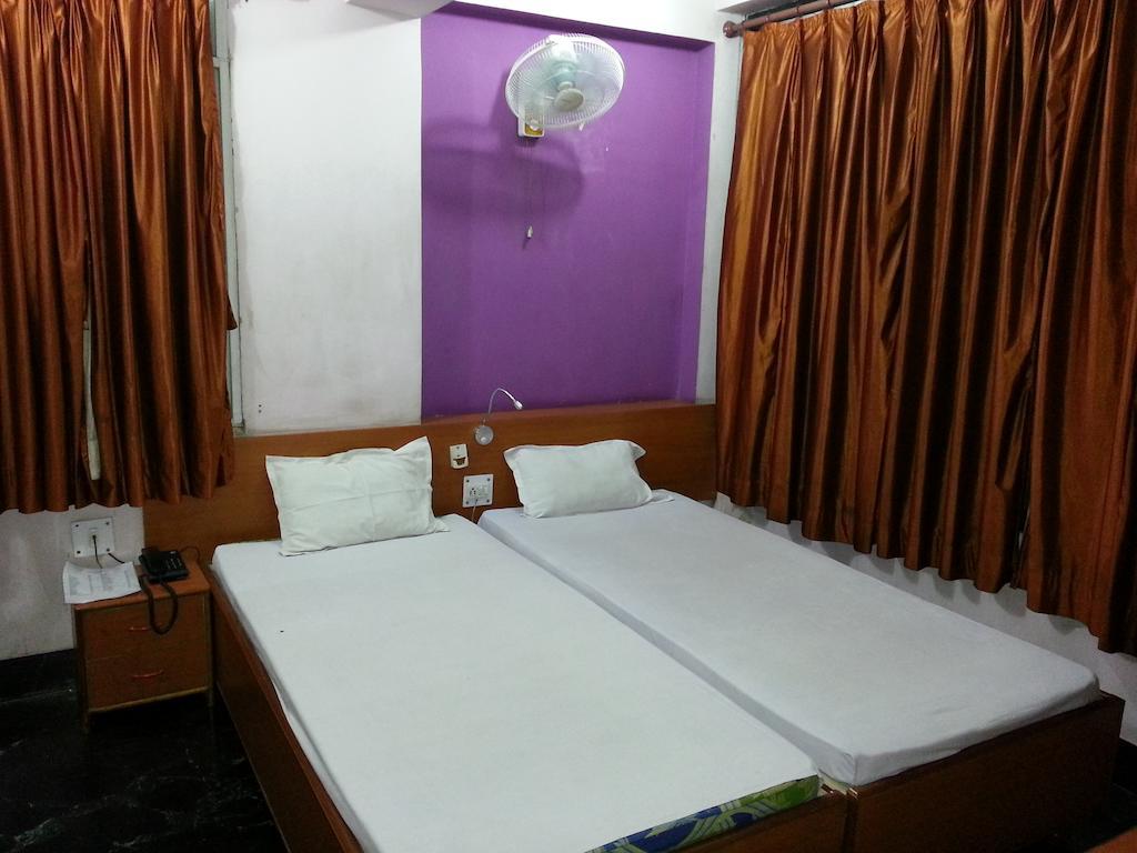 Hotel Marina Inn Dhanbād Camera foto