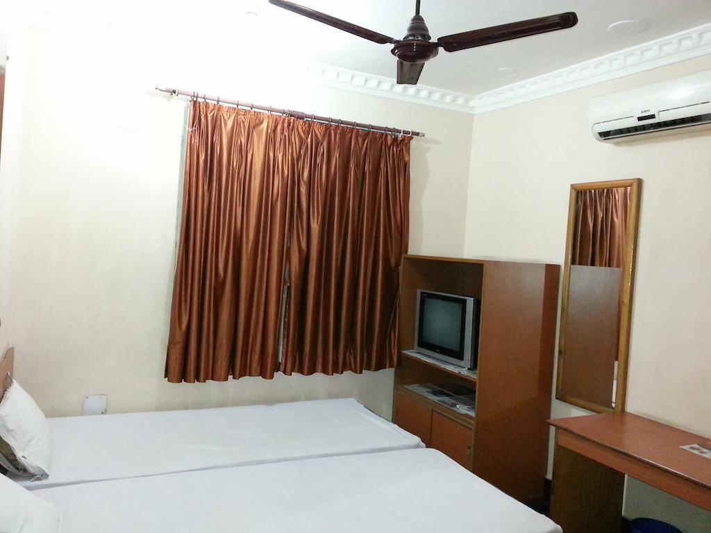 Hotel Marina Inn Dhanbād Camera foto